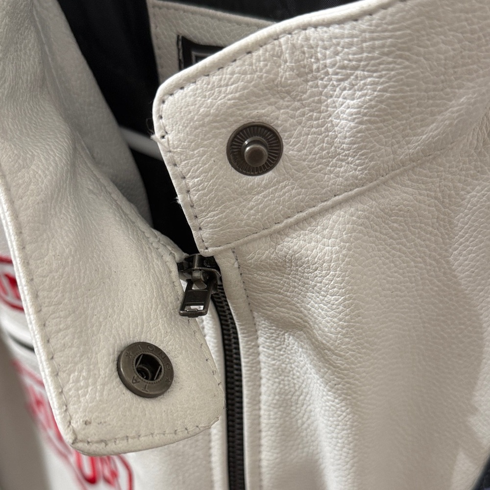 Vintage Women White Leather Racing Jacket with Patches - Picture 8 of 13